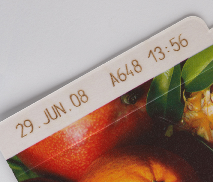 in-date-laser-tren-hop-